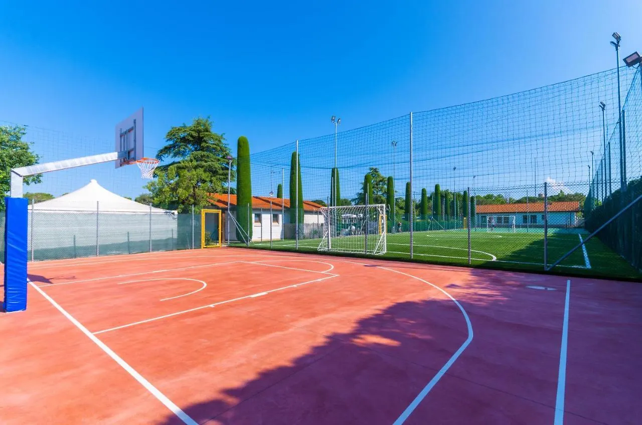 פסקיארה דל גארדה Del Garda Village And Camping פסקיארה דל גארדה