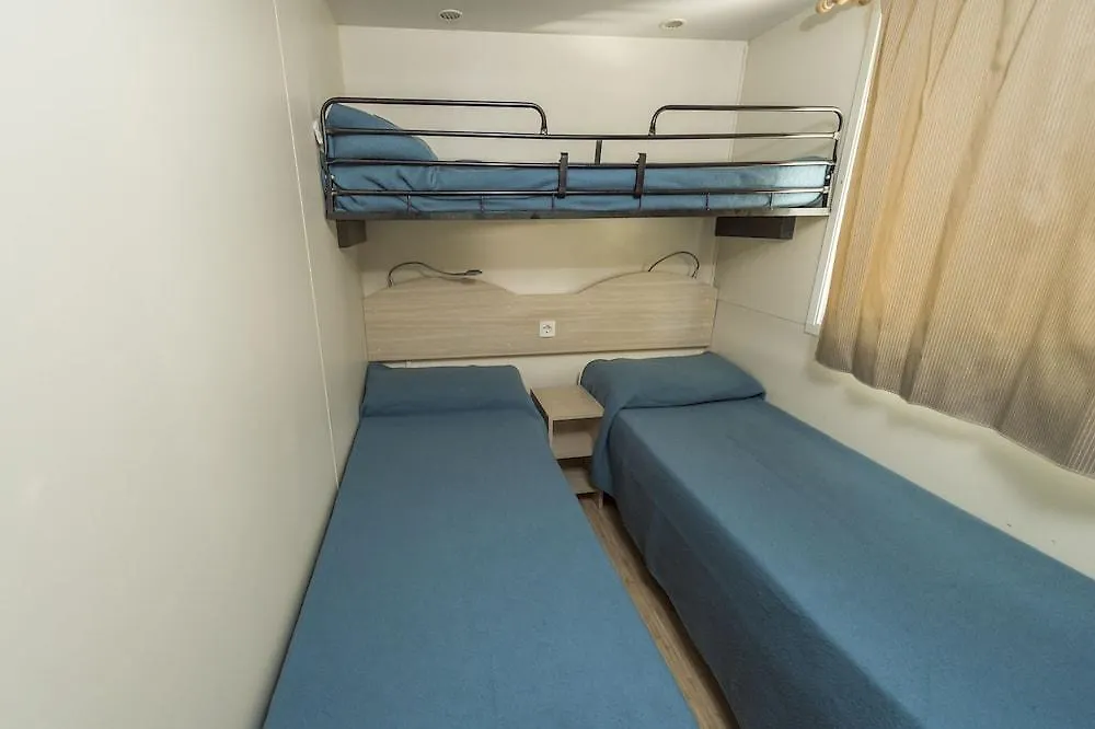פסקיארה דל גארדה Del Garda Village And Camping אתר קמפינג פסקיארה דל גארדה