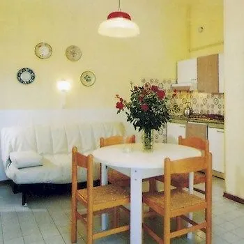 פסקיארה דל גארדה Del Garda Village And Camping אתר קמפינג פסקיארה דל גארדה