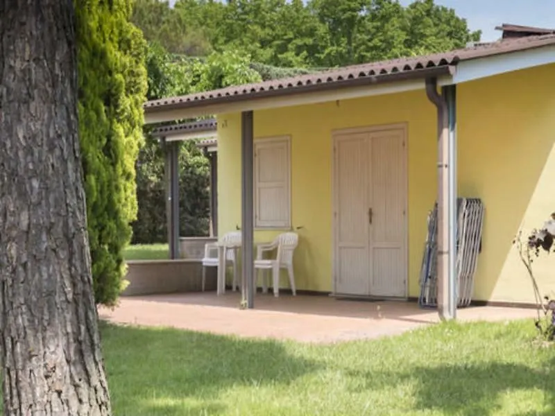 פסקיארה דל גארדה Del Garda Village And Camping 4*, פסקיארה דל גארדה