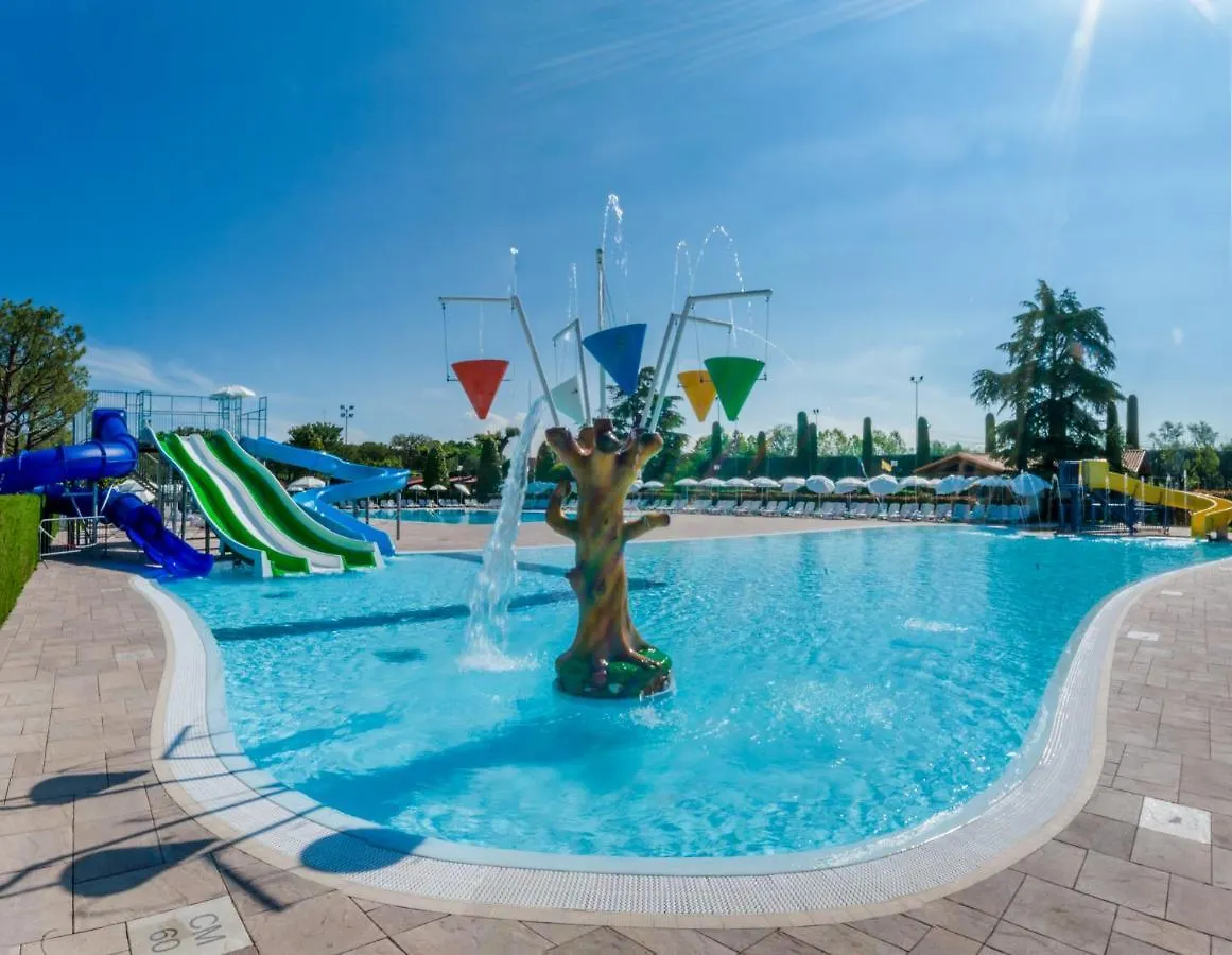 Del Garda Village&Camping Peschiera del Garda