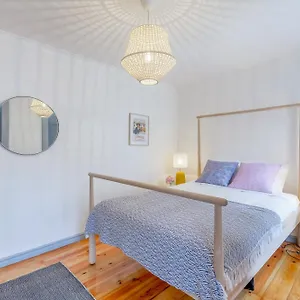 Alfama, Bright And Spacious With Private Terrace, By Timecooler Portugal